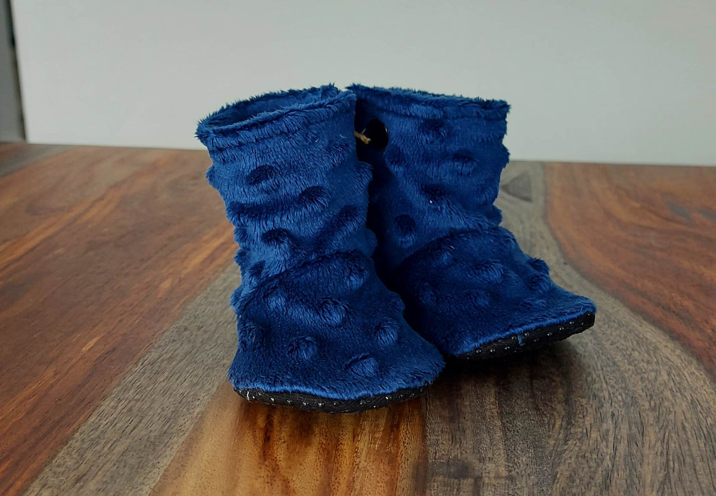 Pantoufles minky uni- BÉBÉ (Bleu marin)