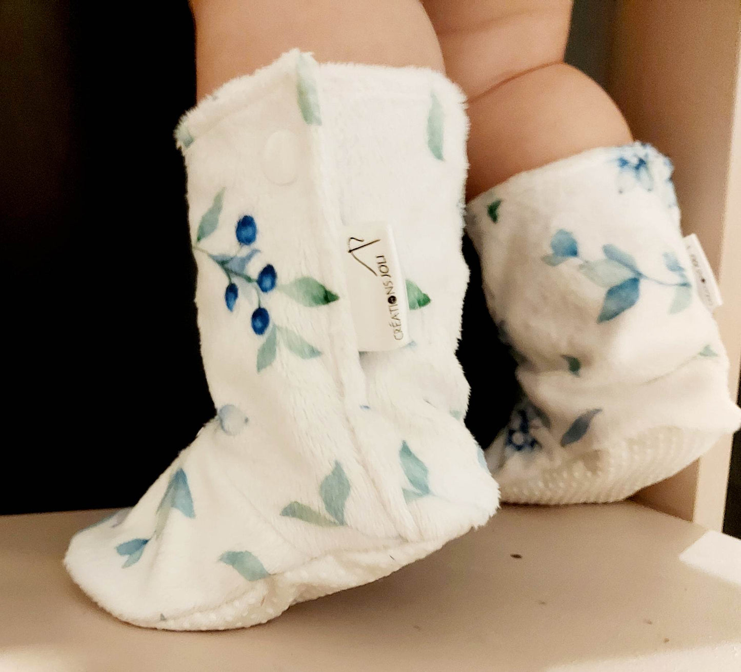 Pantoufles Minky motifs- ADULTE (bleuet)