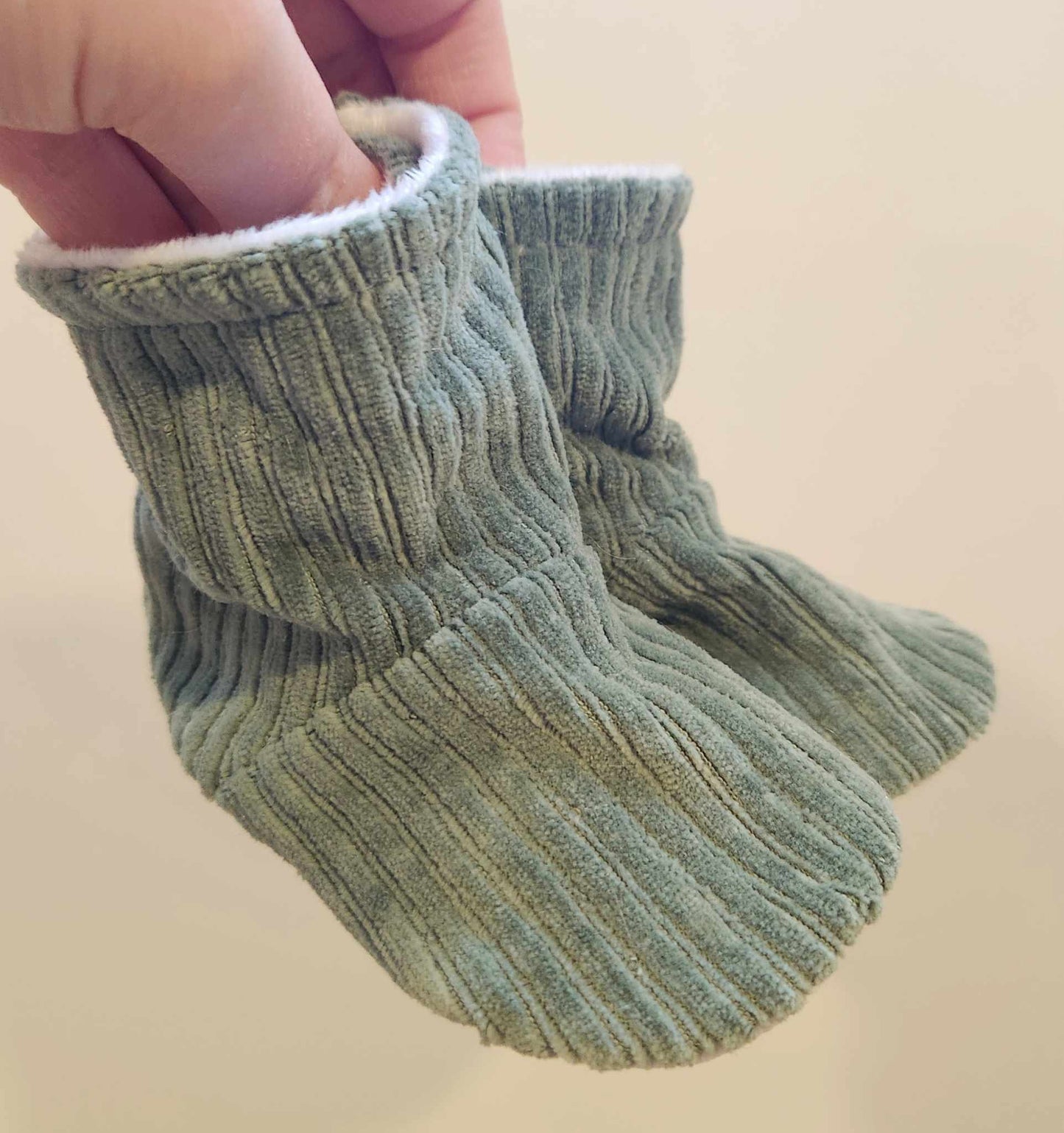 Pantoufles Jersey Corduroy- BÉBÉ (vert)