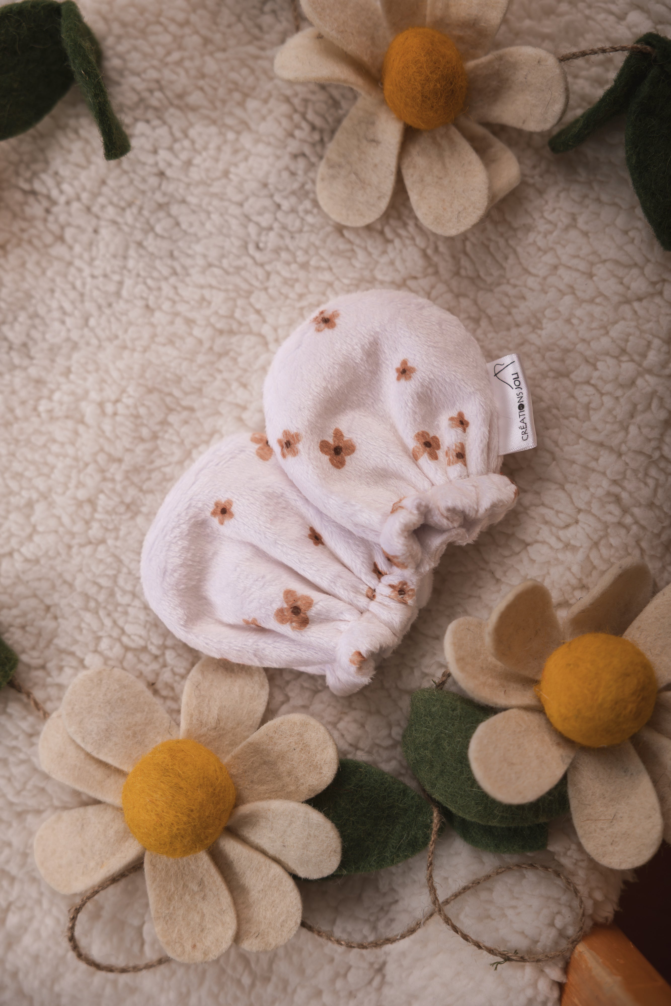 Mitaines minky motifs (floraux) – Bébé