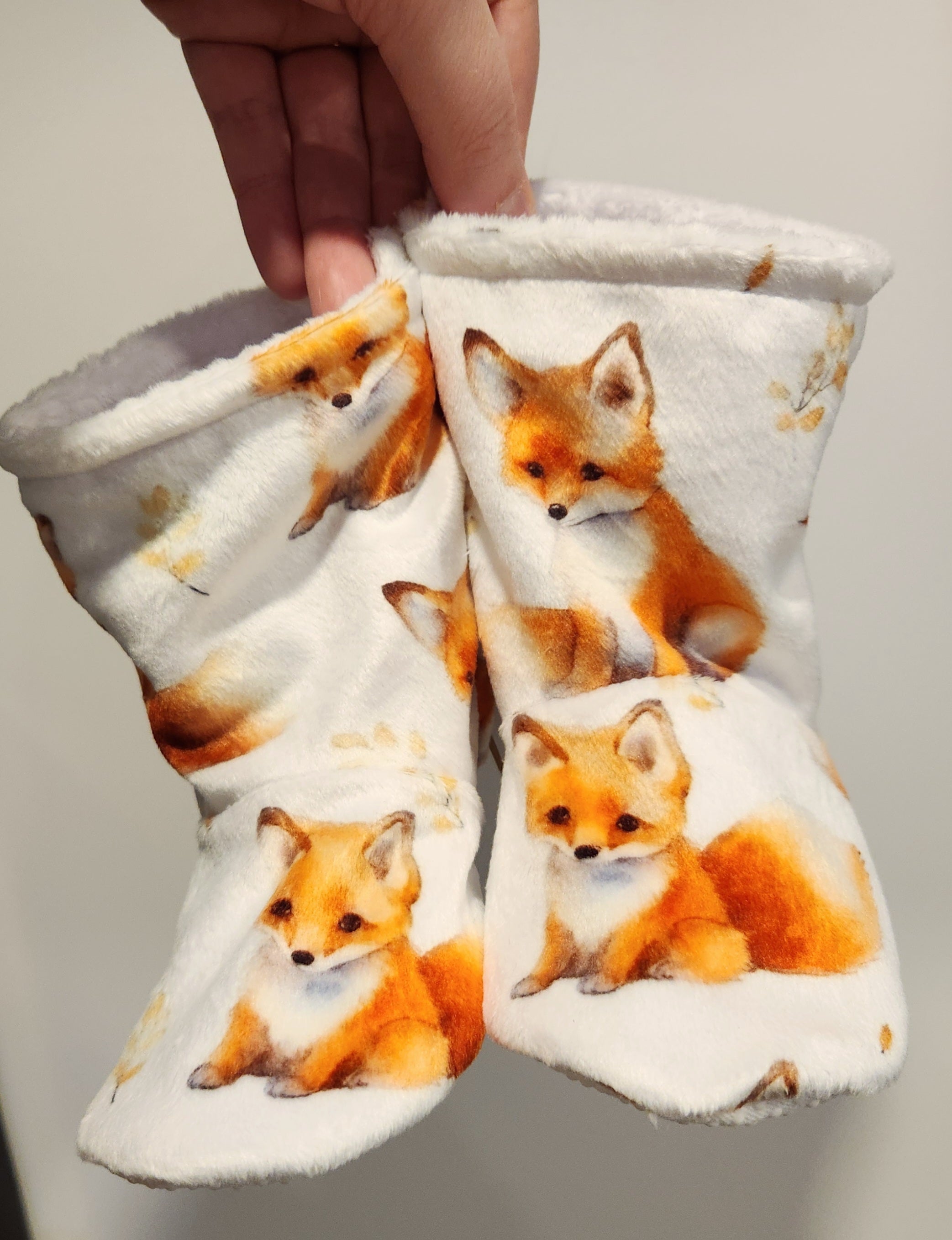 Pantoufles minky motifs (animaux) – Bébé