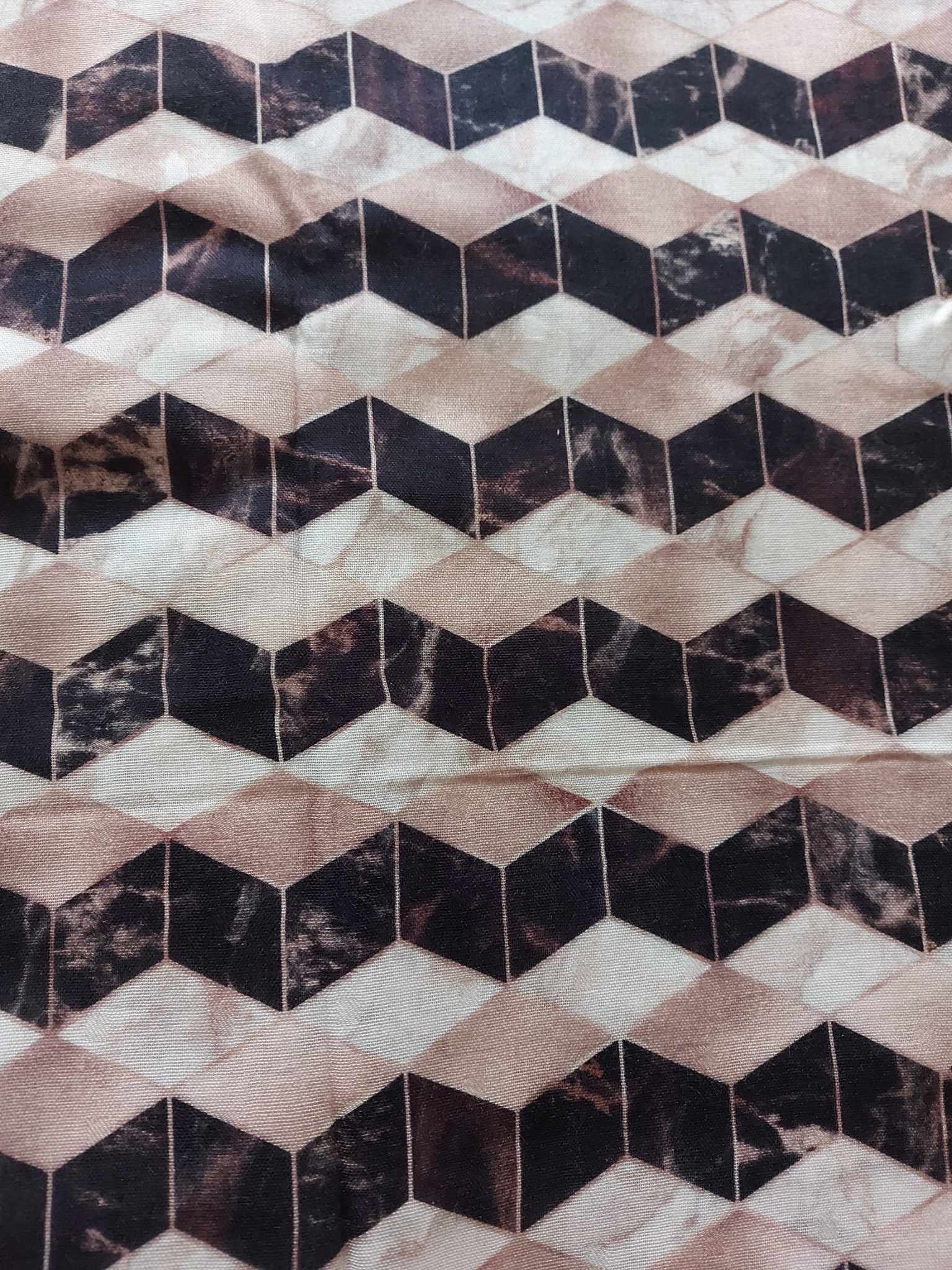 Pantoufles minky motifs- BÉBÉ (Motif rose/noir)